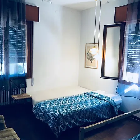 فندق مبيت وإفطار Aleardi ميستر