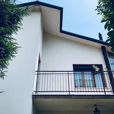 Aleardi فندق مبيت وإفطار *